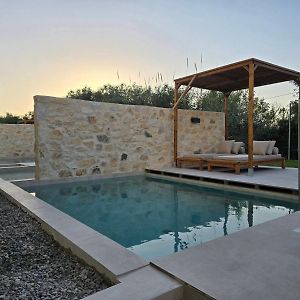 Pool Apartment